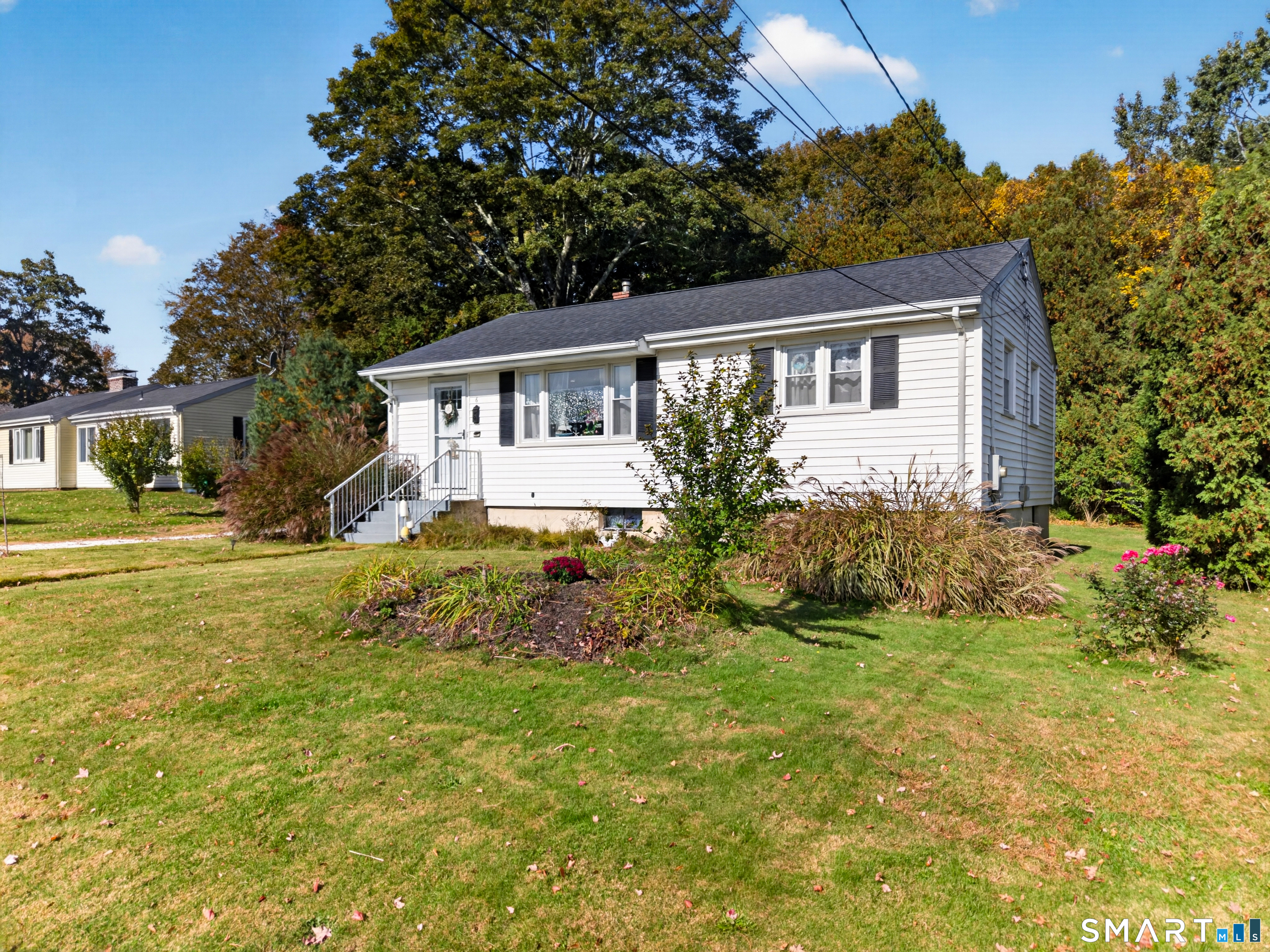 6 Hilltop Terrace Waterford CT 06385