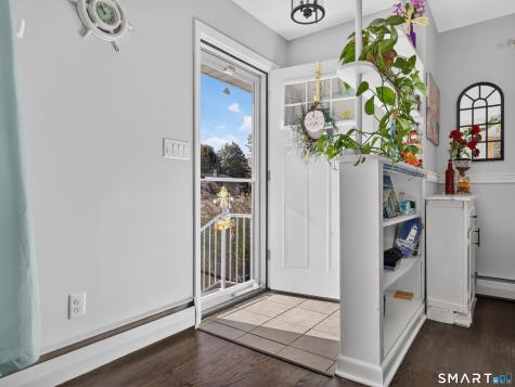 6 Hilltop Terrace Waterford CT 06385