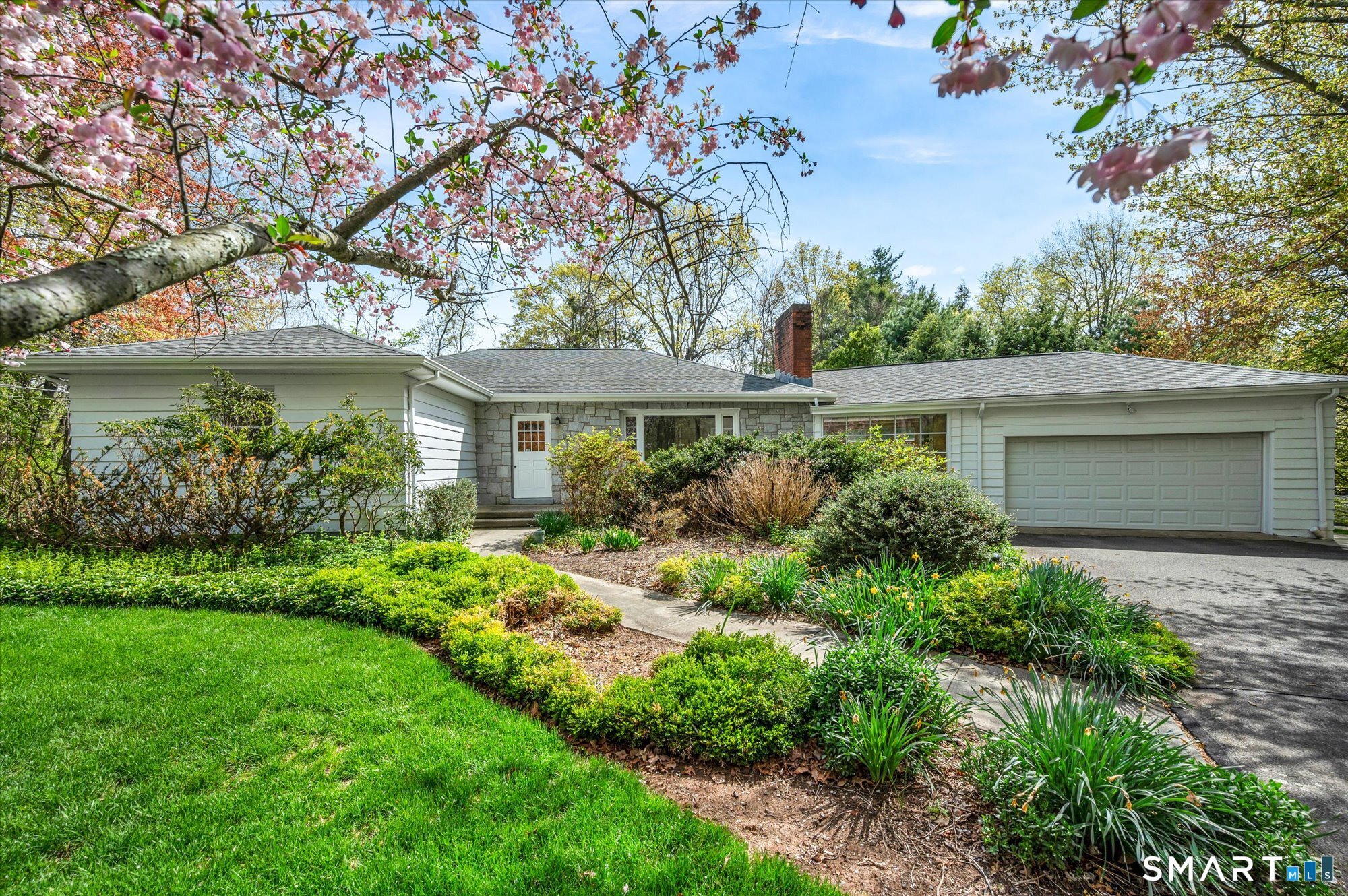 1208 Dunbar Hill Road Hamden CT 06514
