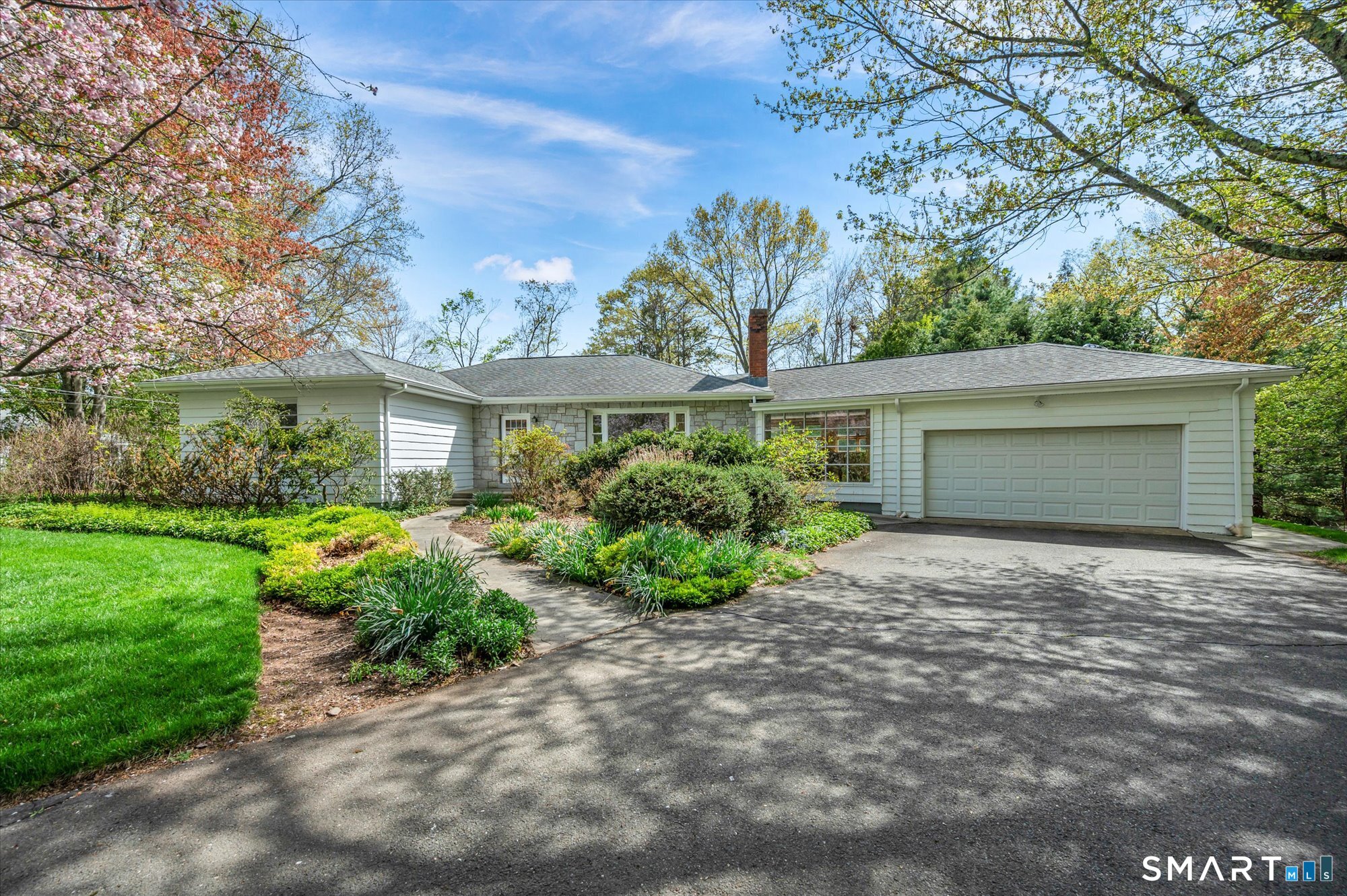 1208 Dunbar Hill Road Hamden CT 06514