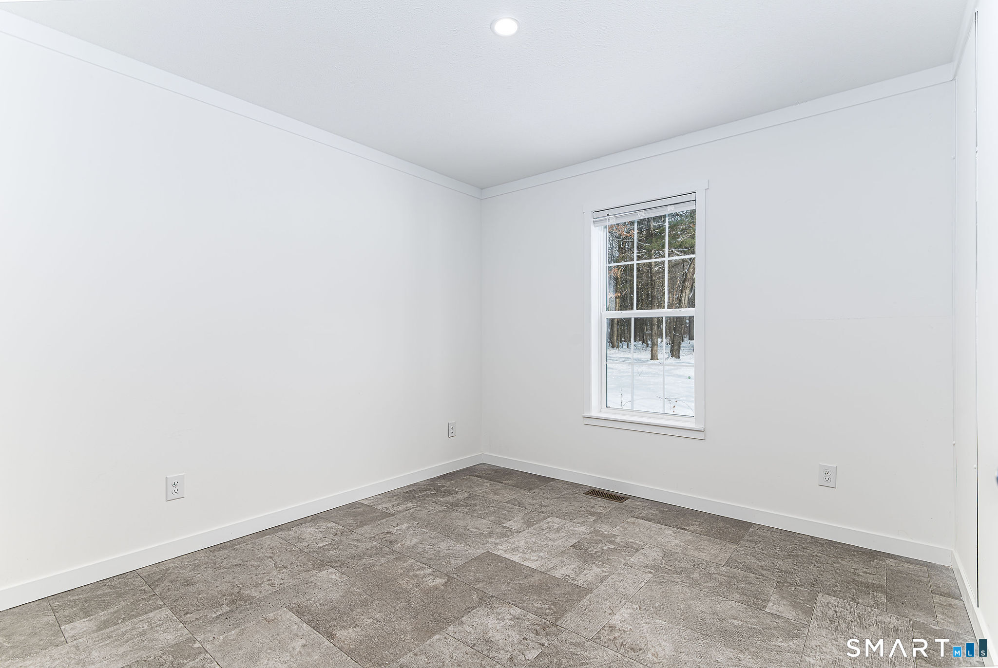 23 Bailey Hill Village Killingly CT 06239