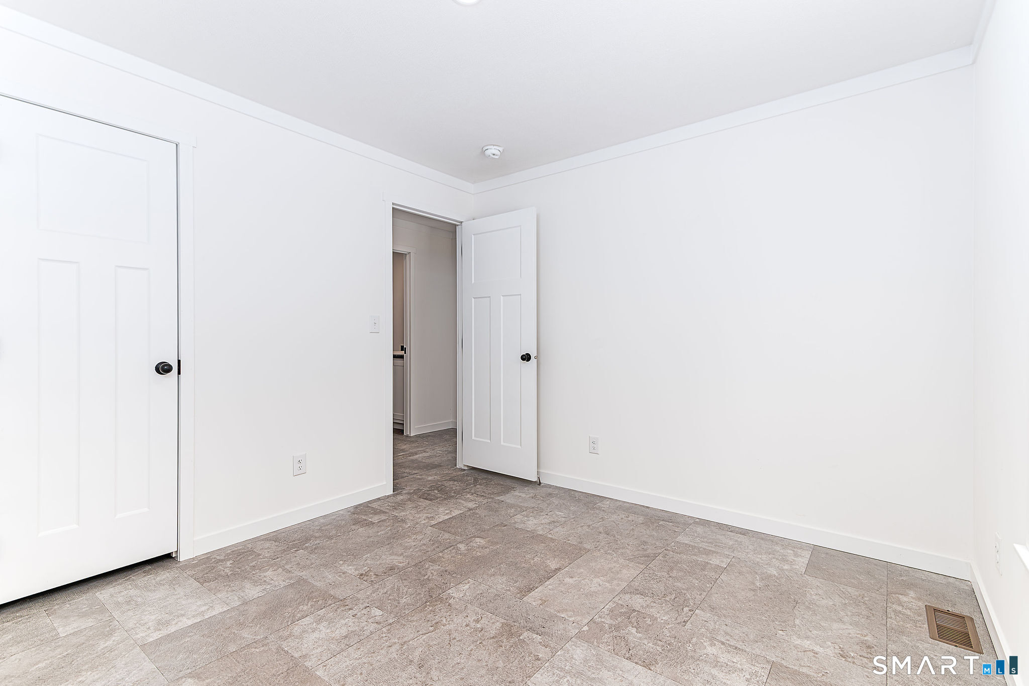 23 Bailey Hill Village Killingly CT 06239