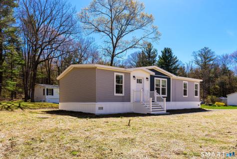 23 Bailey Hill Village Killingly CT 06239