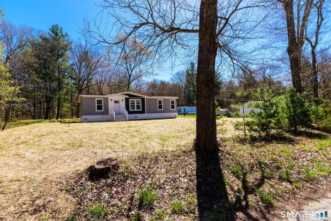 23 Bailey Hill Village Killingly CT 06239