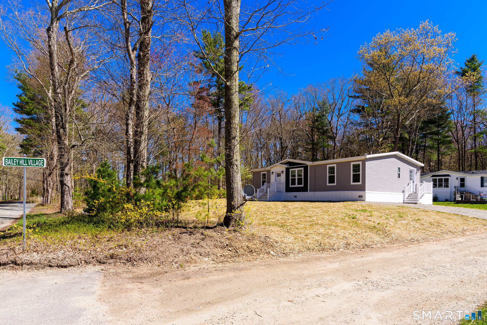 23 Bailey Hill Village Killingly CT 06239
