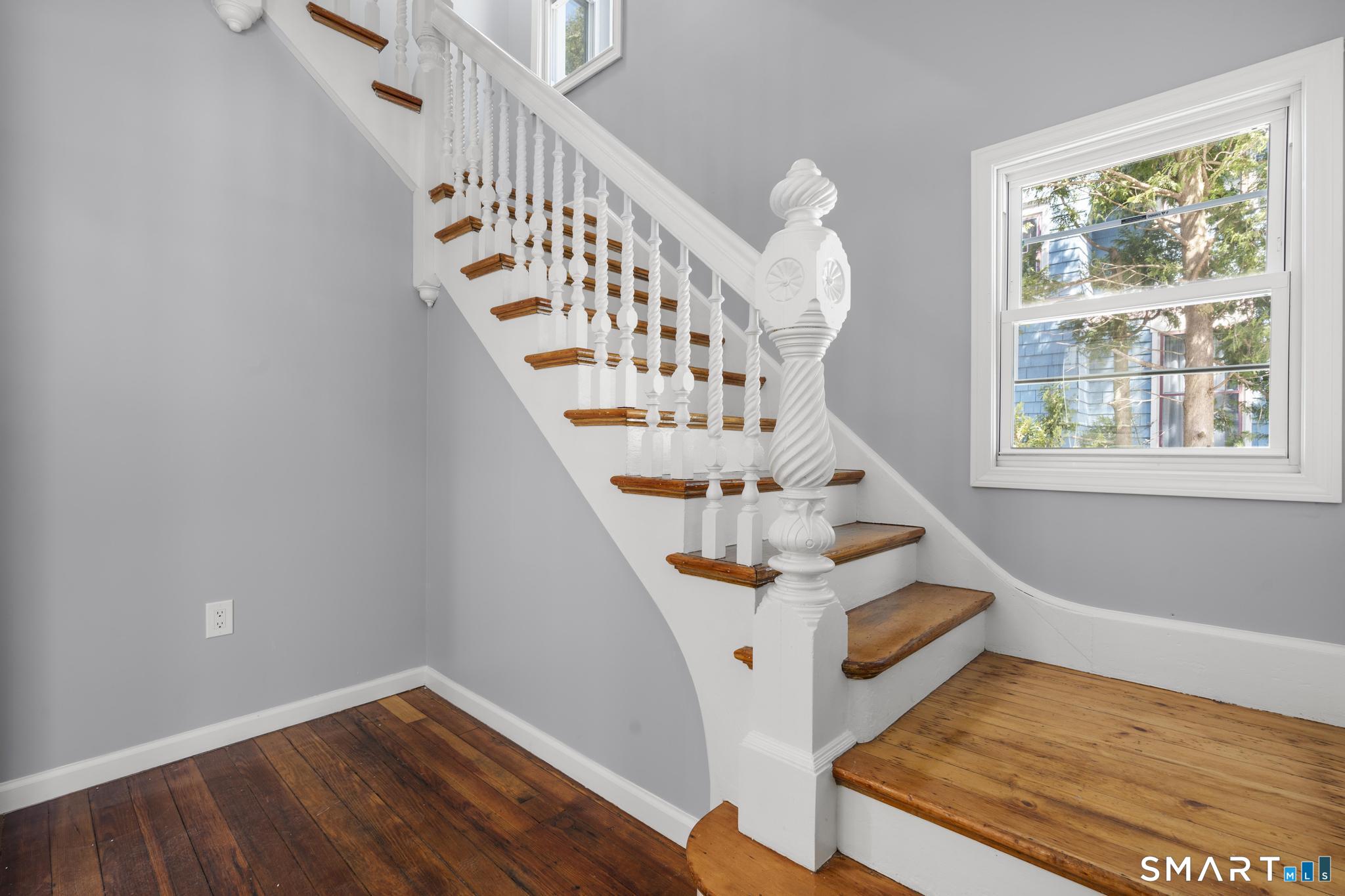 108 North Whittlesey Avenue Wallingford CT 06492