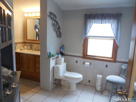 200 Douglas Drive Meriden CT 06451