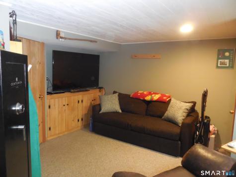 200 Douglas Drive Meriden CT 06451