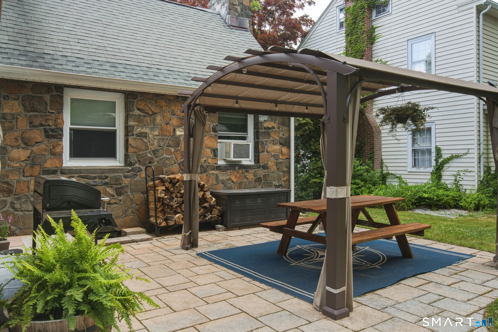 2 Stephen Street Manchester CT 06040