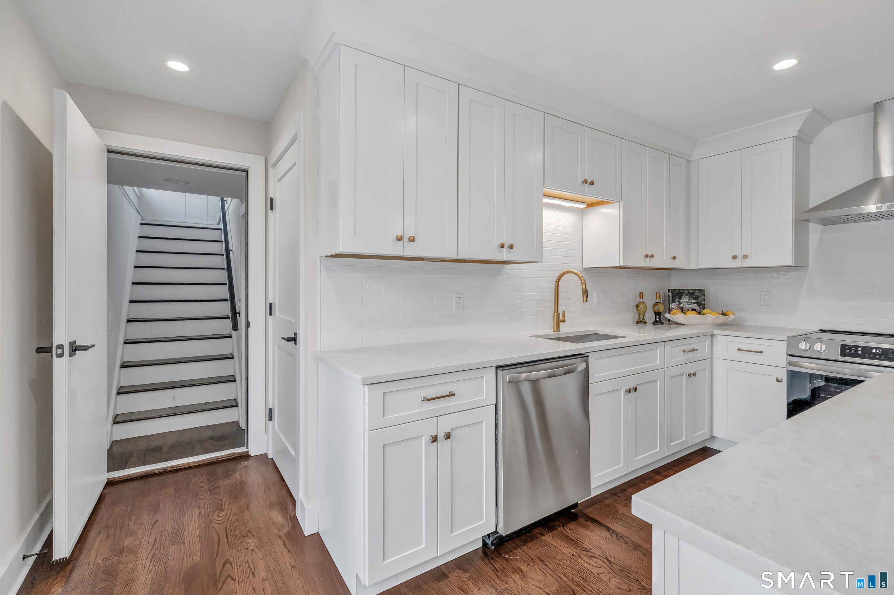 49 Sunrise Avenue Trumbull CT 06611