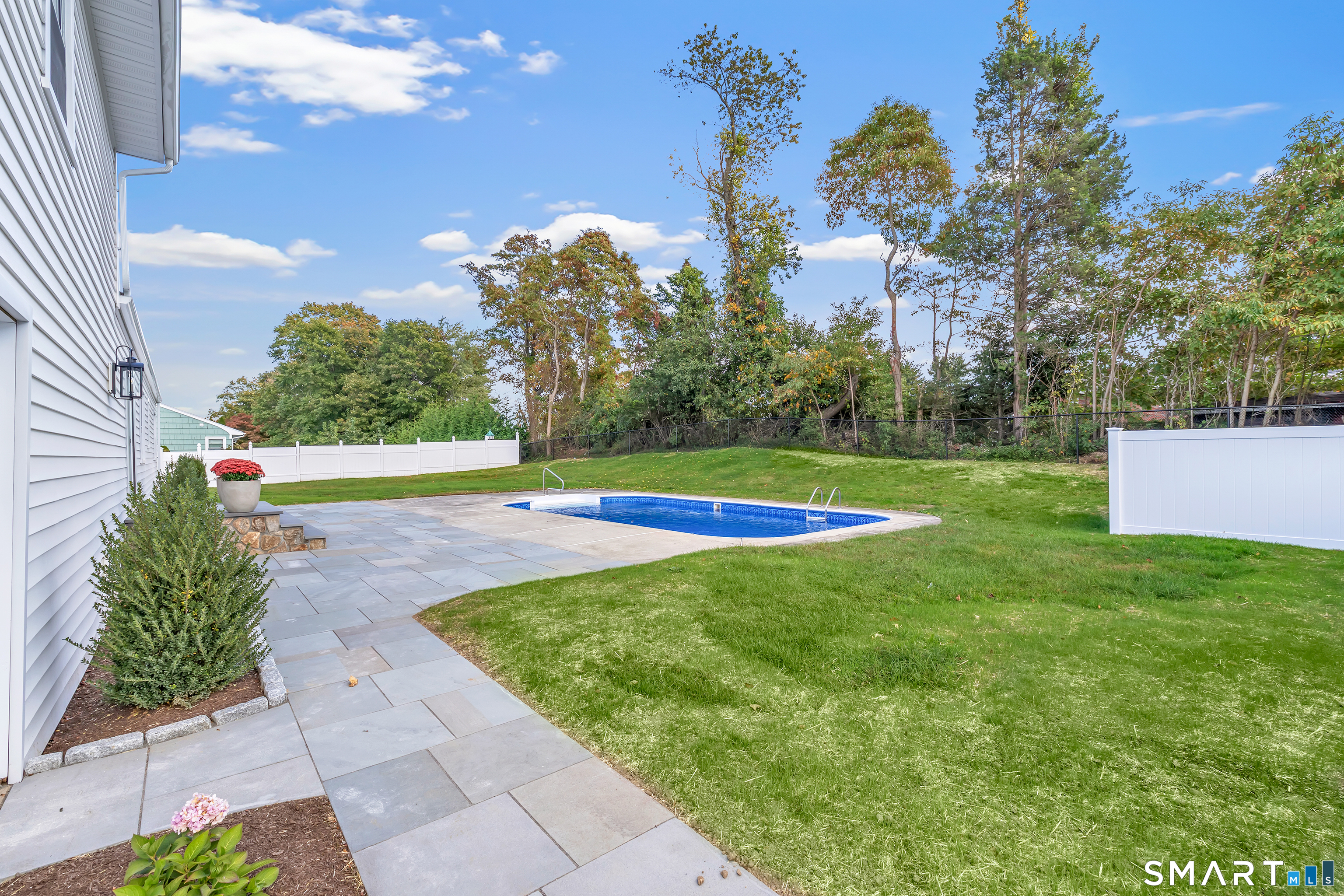 49 Sunrise Avenue Trumbull CT 06611