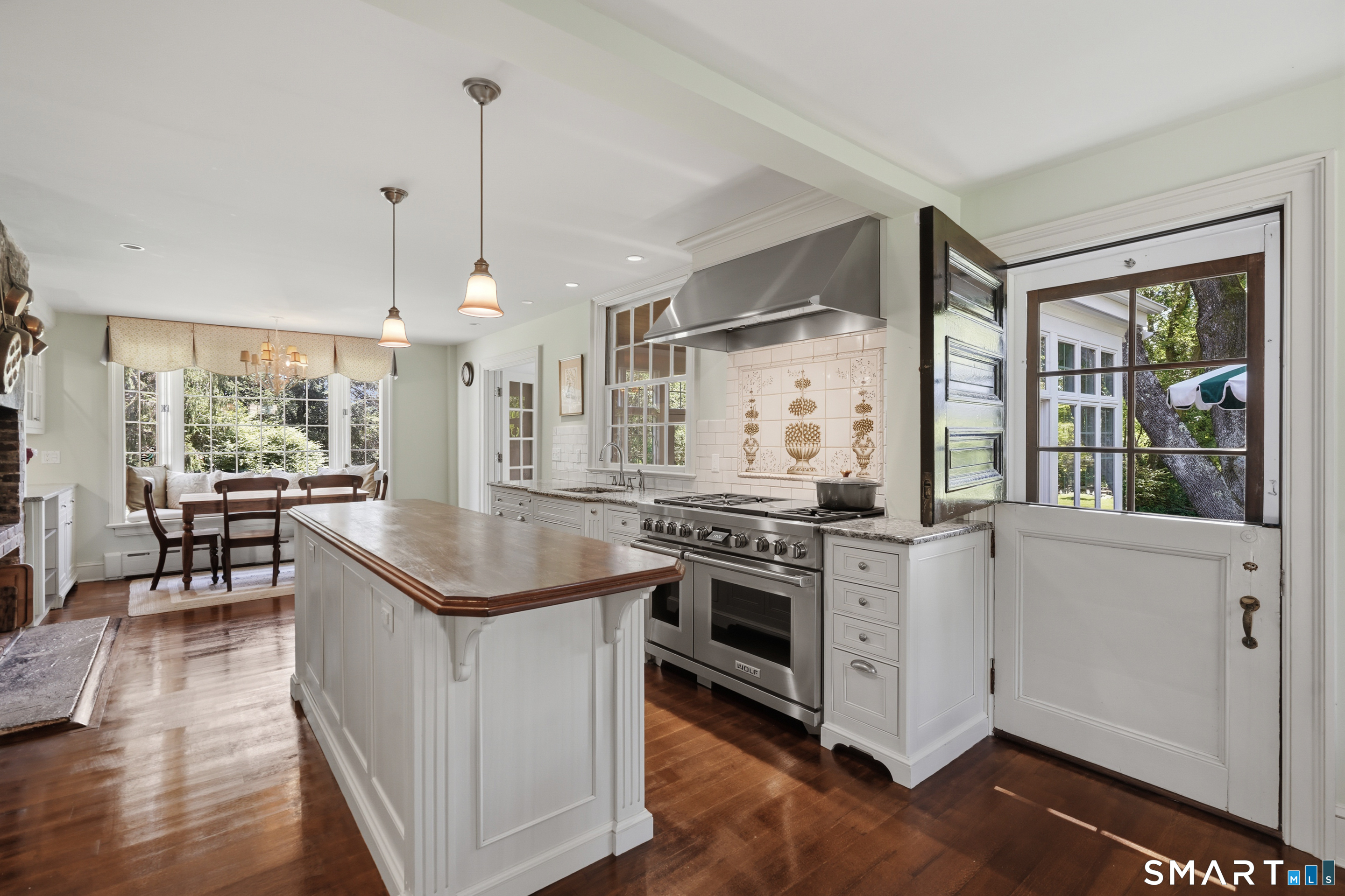 137 Sturges Ridge Road Wilton CT 06897
