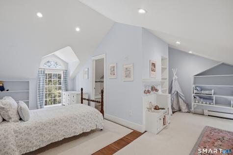 137 Sturges Ridge Road Wilton CT 06897