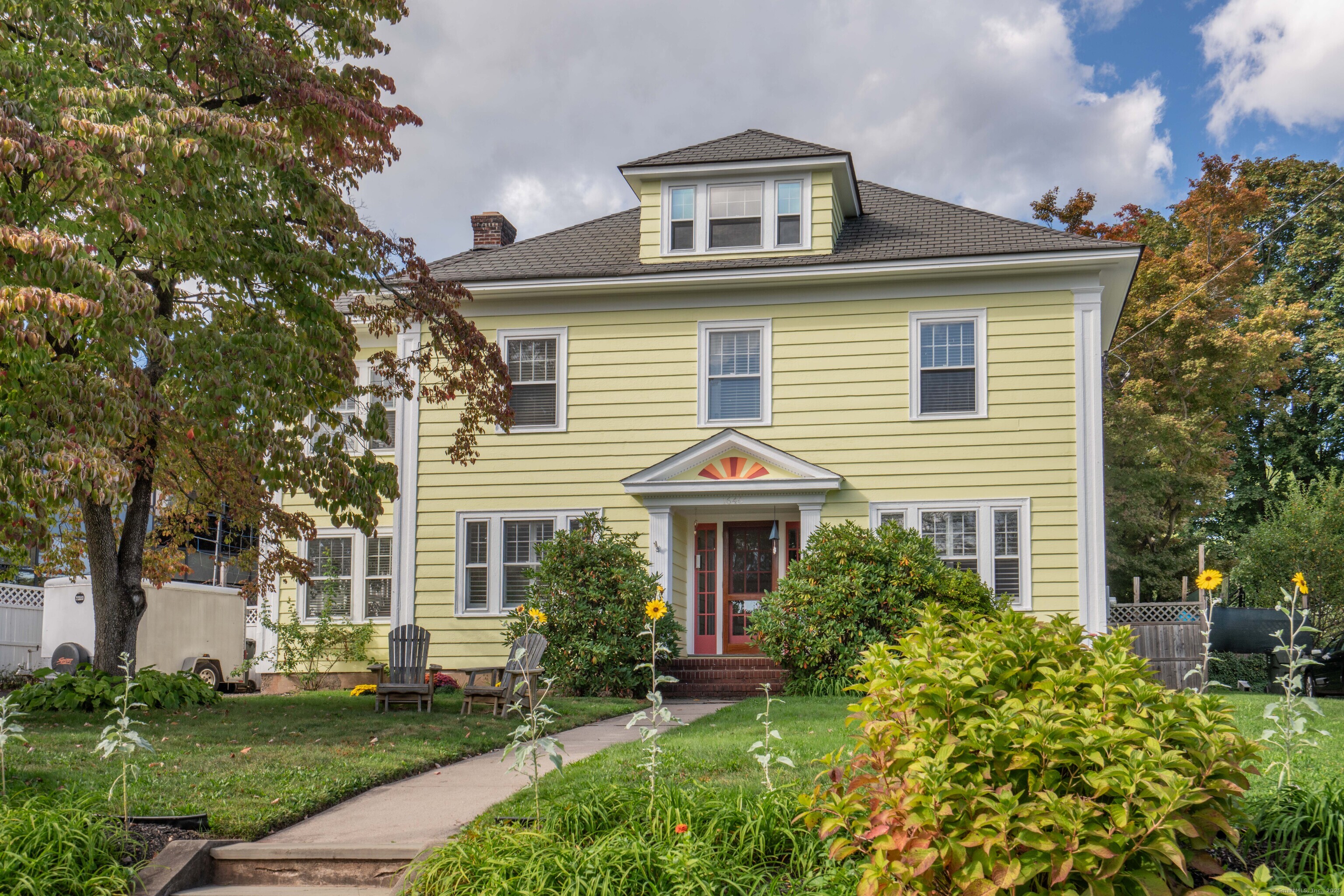 1640 Boulevard West Hartford CT 06107