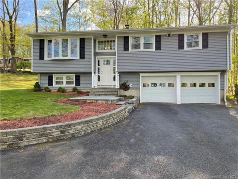 12 Bridge View Drive New Fairfield CT 06812