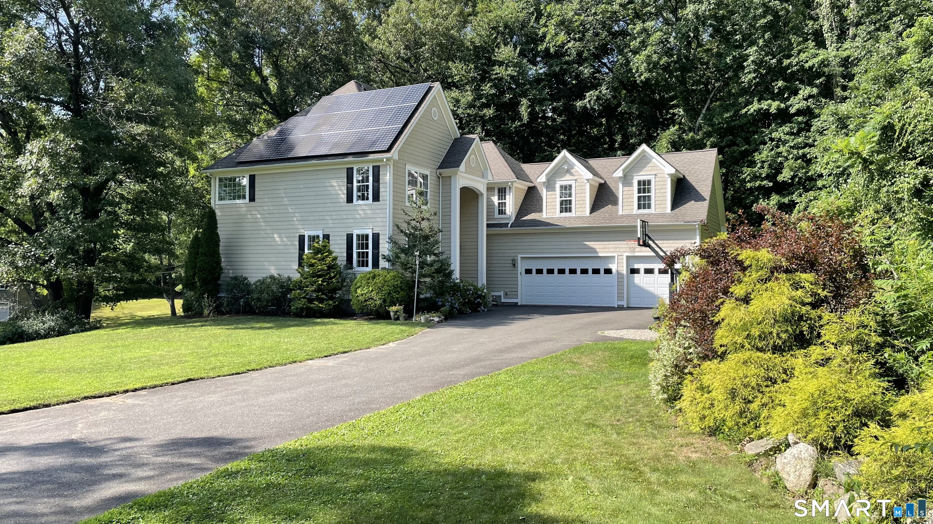 25 Grant Drive Avon CT 06001