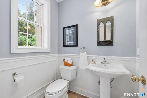 25 Grant Drive Avon CT 06001