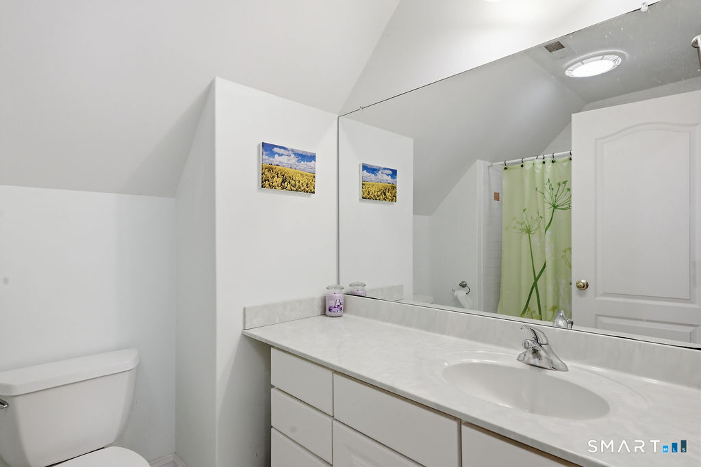 25 Grant Drive Avon CT 06001