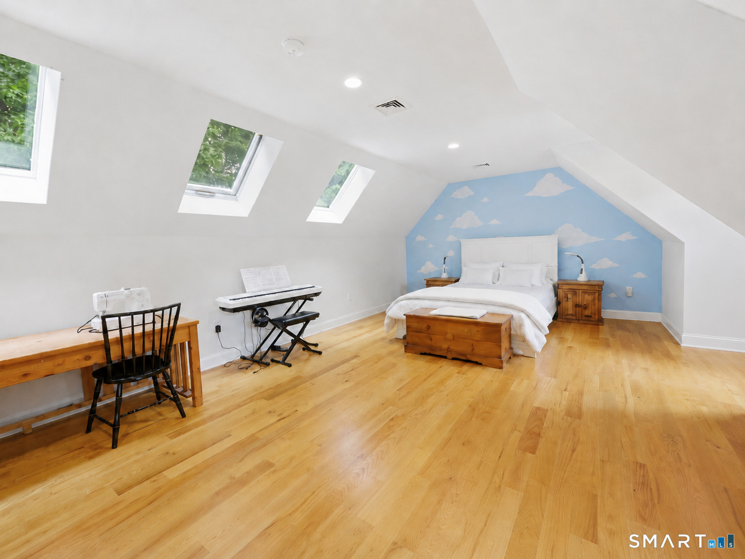 25 Grant Drive Avon CT 06001