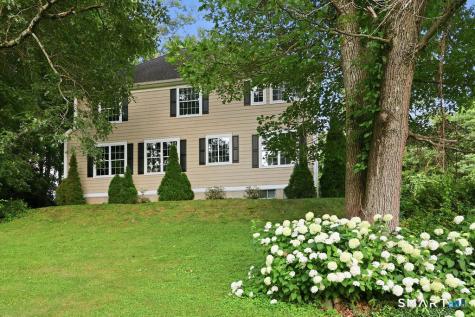 25 Grant Drive Avon CT 06001