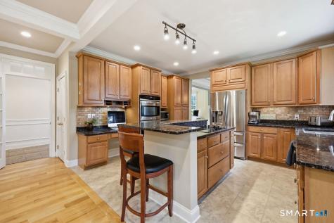 25 Grant Drive Avon CT 06001