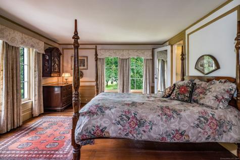 30 Meeting House Lane Madison CT 06443