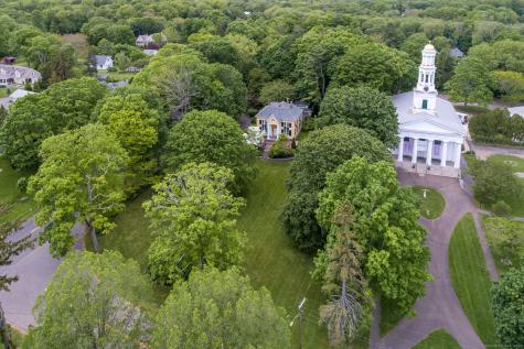 30 Meeting House Lane Madison CT 06443