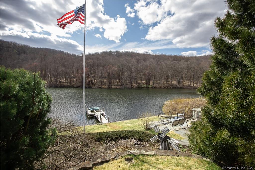 12 Windmill Road New Fairfield CT 06812