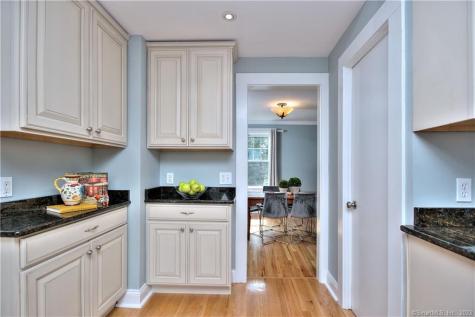 25 Maplewood Avenue Westport CT 06880