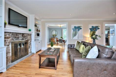 25 Maplewood Avenue Westport CT 06880