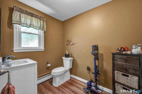 88 Meadow Wood Road Branford CT 06405