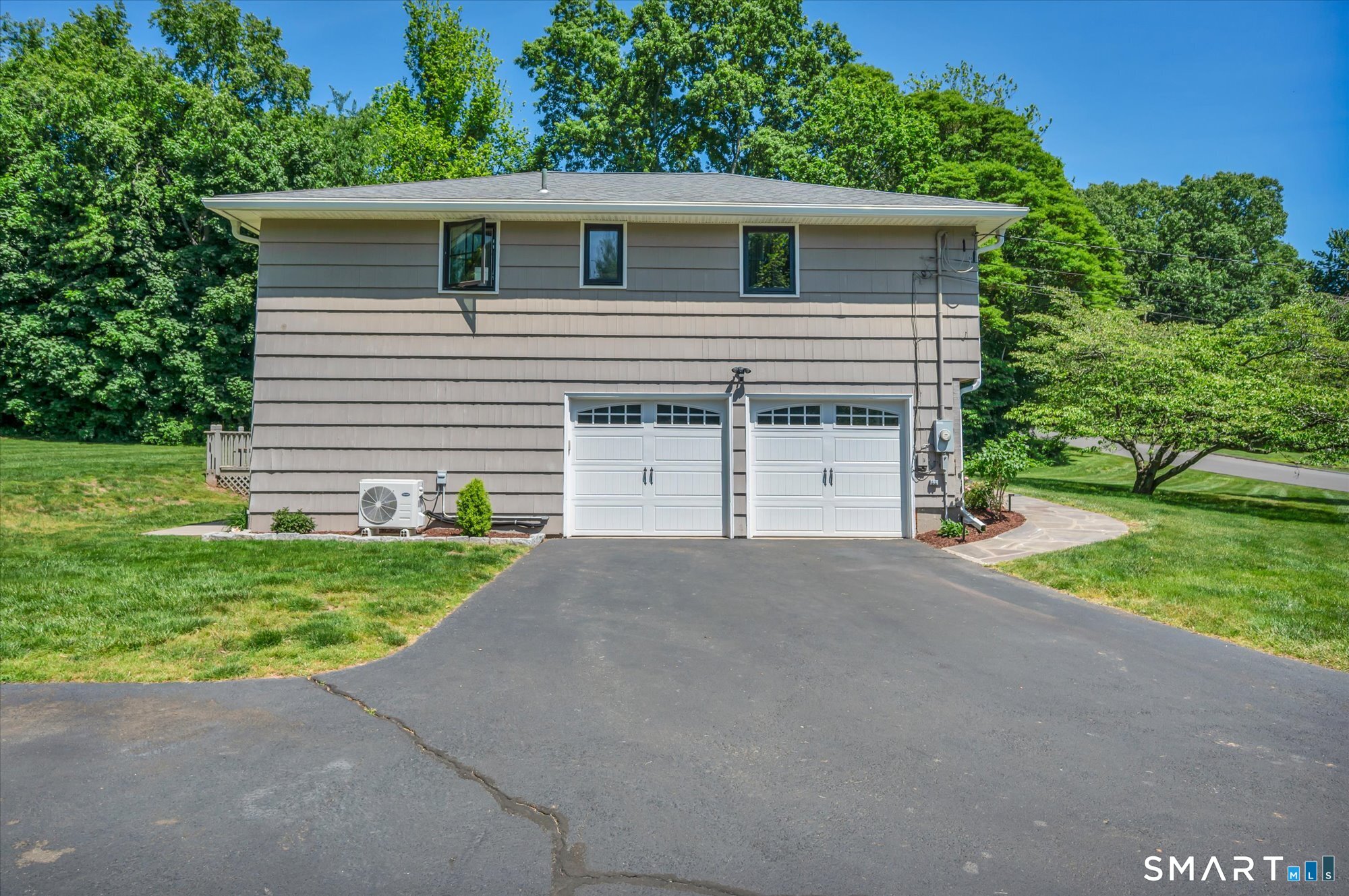 88 Meadow Wood Road Branford CT 06405