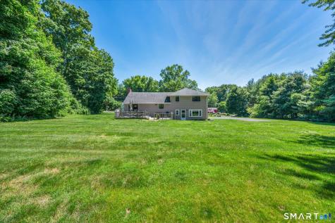 88 Meadow Wood Road Branford CT 06405
