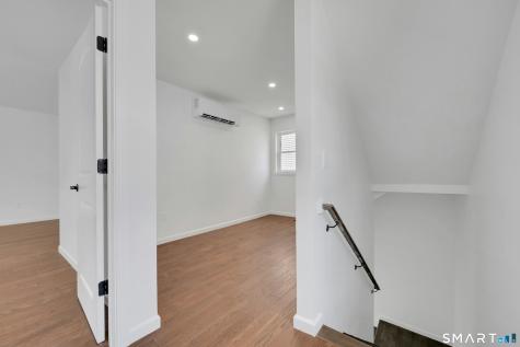 198 Castle Avenue Fairfield CT 06825