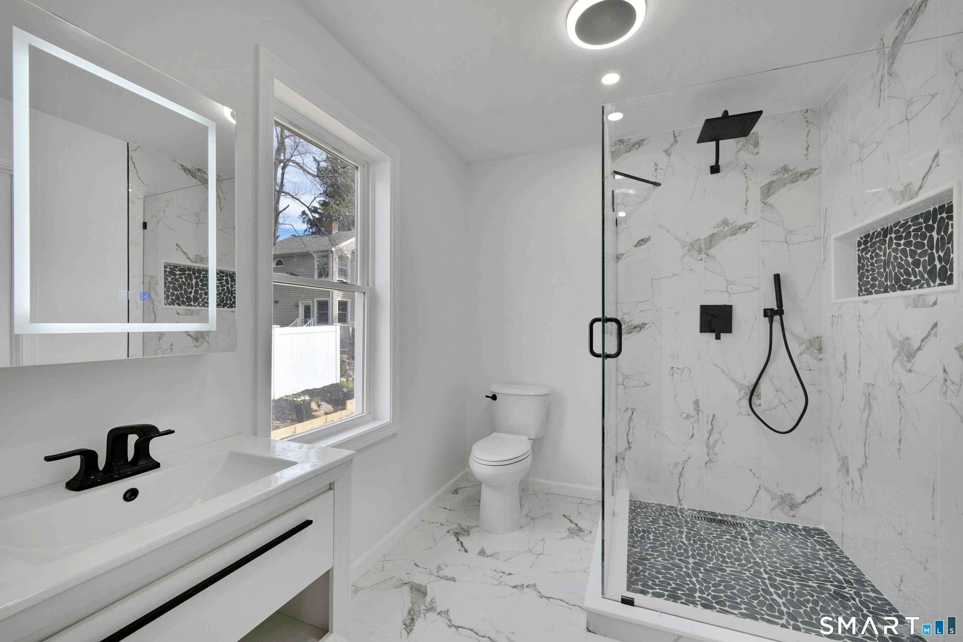 198 Castle Avenue Fairfield CT 06825