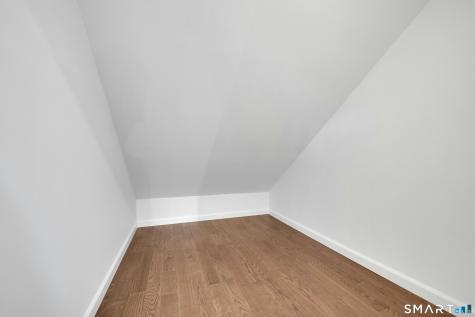 198 Castle Avenue Fairfield CT 06825