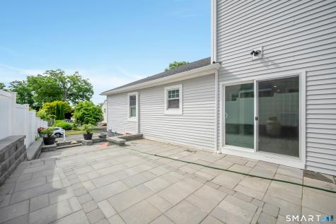 198 Castle Avenue Fairfield CT 06825