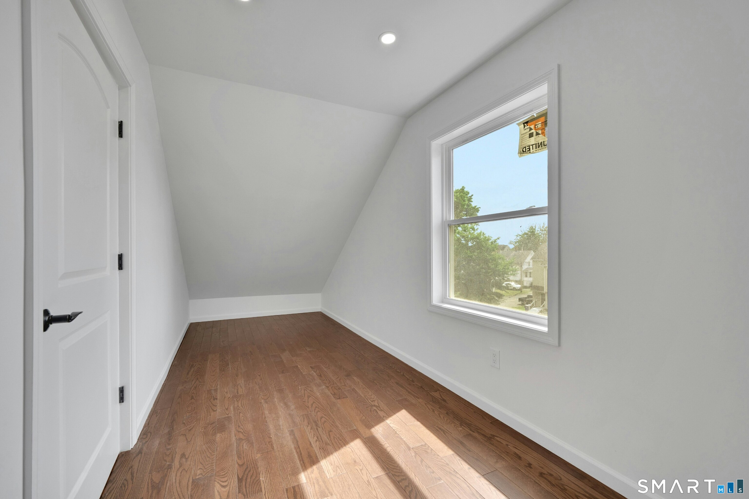 198 Castle Avenue Fairfield CT 06825
