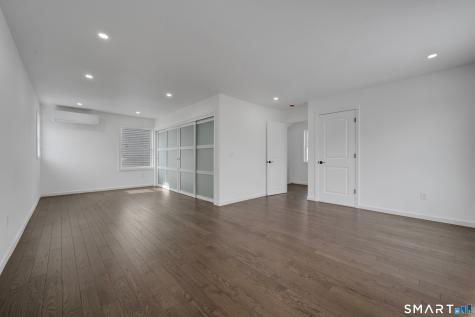 198 Castle Avenue Fairfield CT 06825