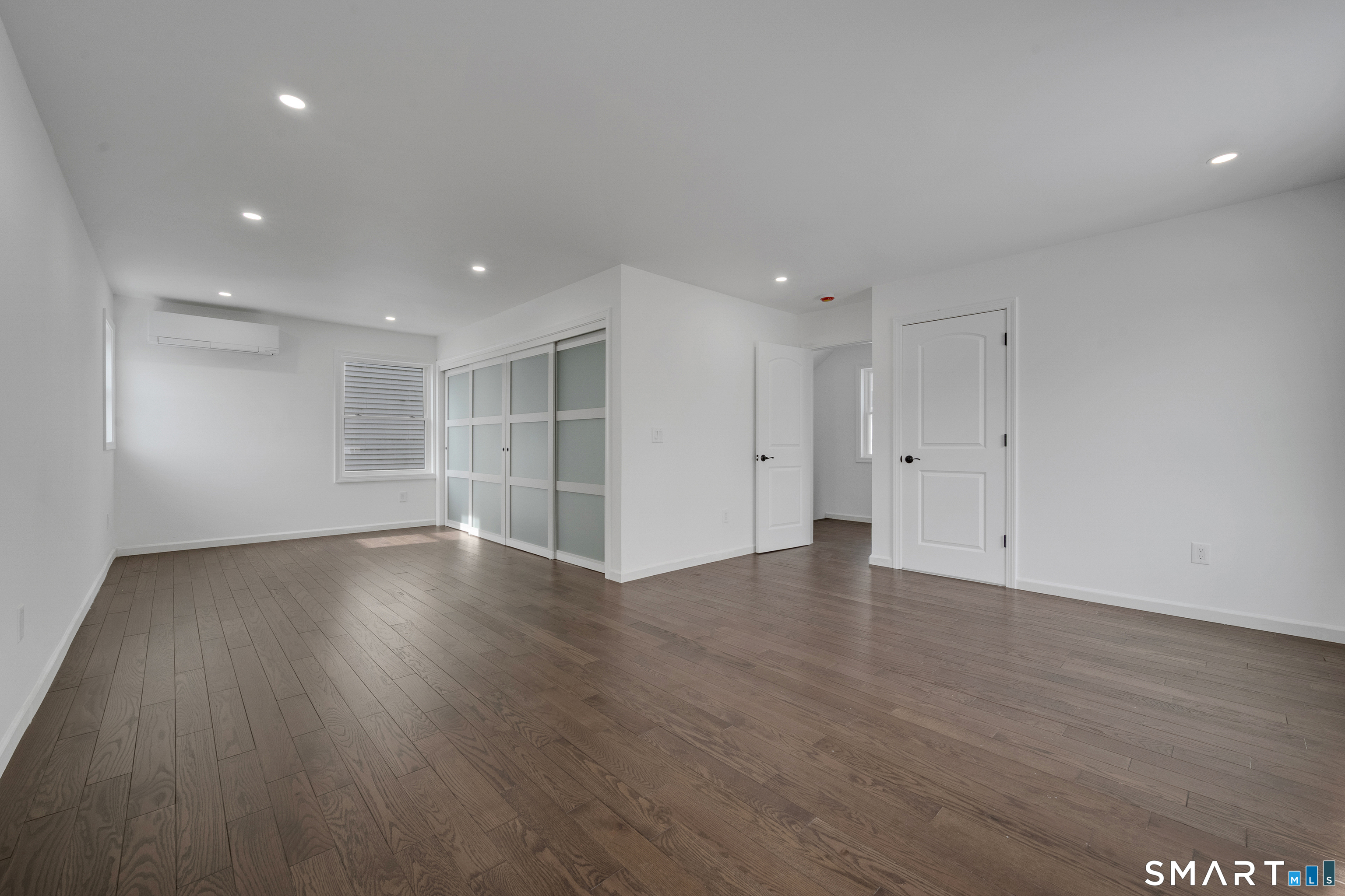 198 Castle Avenue Fairfield CT 06825