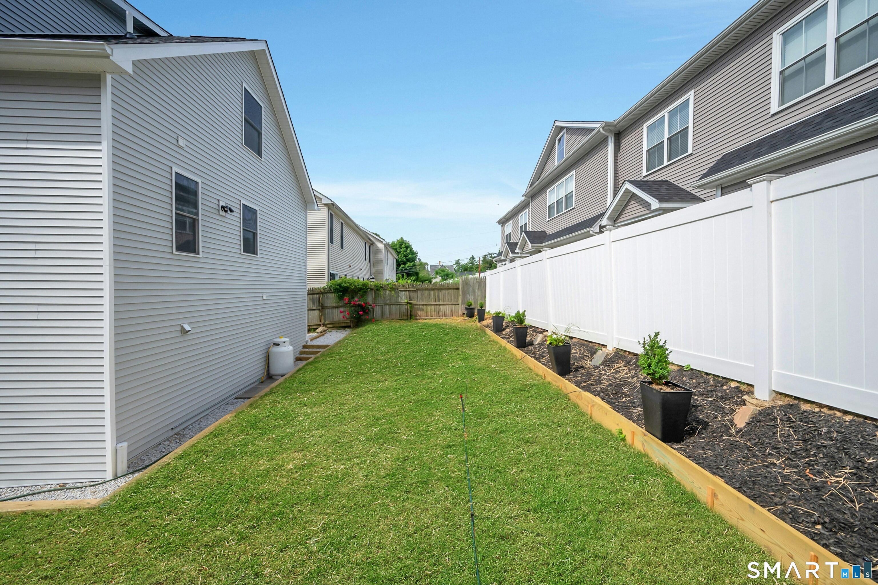 198 Castle Avenue Fairfield CT 06825