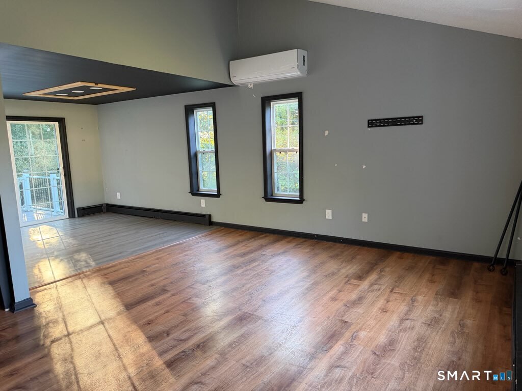 74 Merlot Way Tolland CT 06084