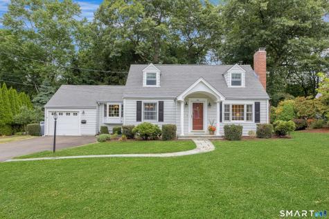 84 University Drive Fairfield CT 06824