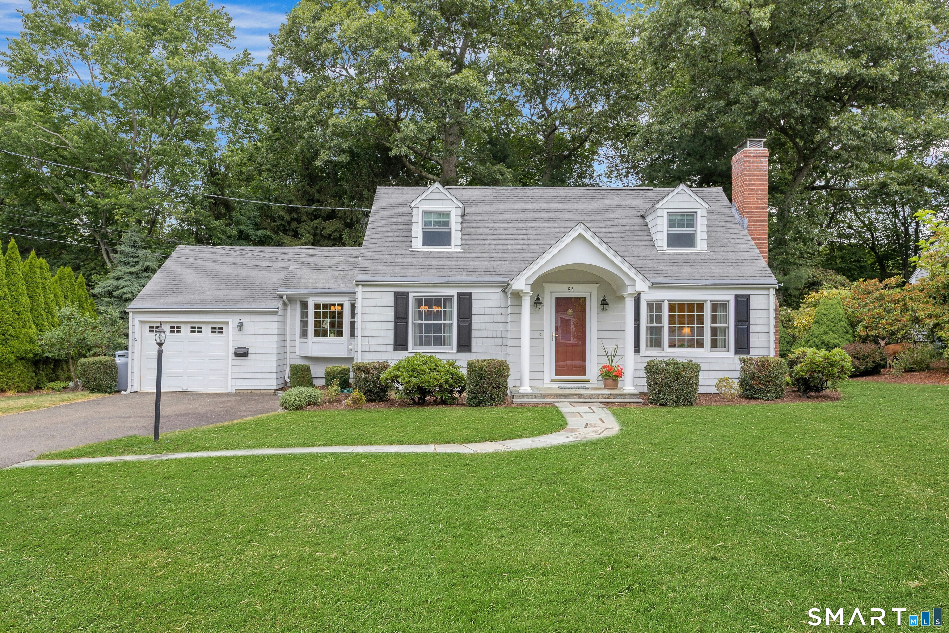 84 University Drive Fairfield CT 06824