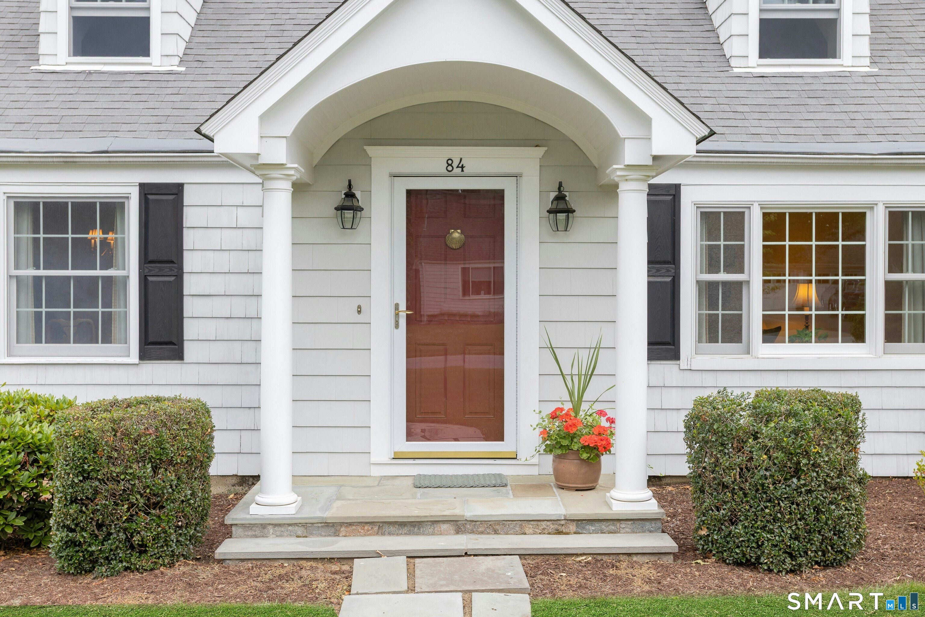 84 University Drive Fairfield CT 06824