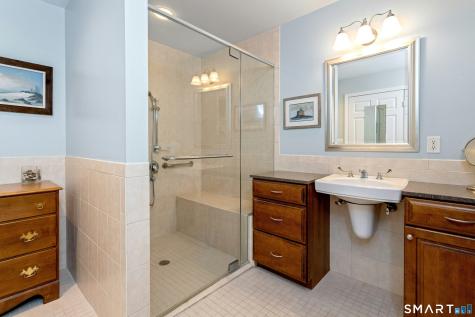 84 University Drive Fairfield CT 06824