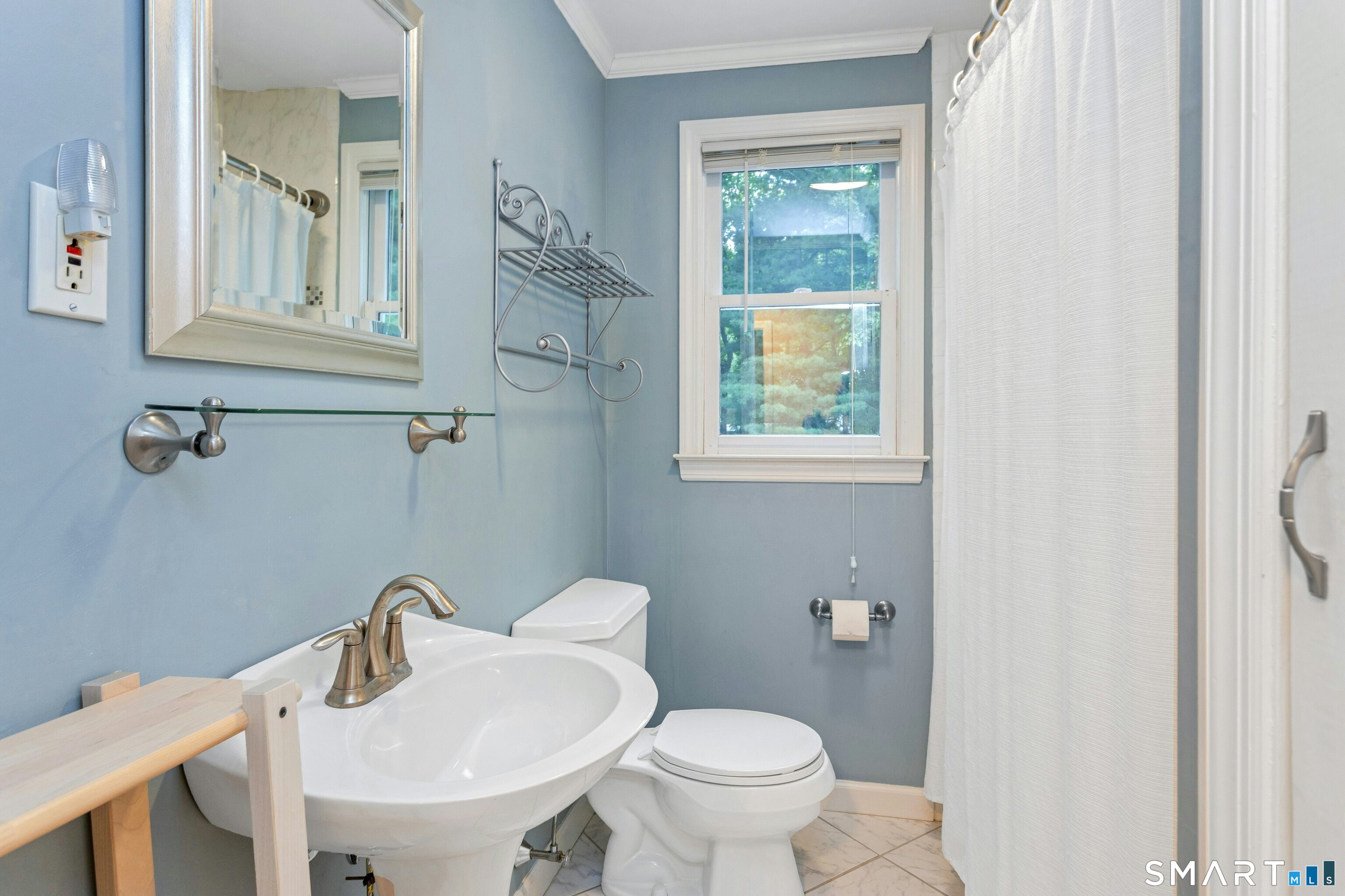 84 University Drive Fairfield CT 06824
