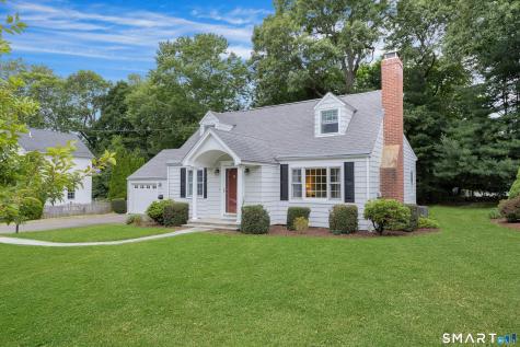 84 University Drive Fairfield CT 06824