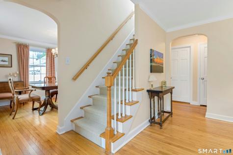 84 University Drive Fairfield CT 06824