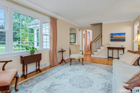 84 University Drive Fairfield CT 06824